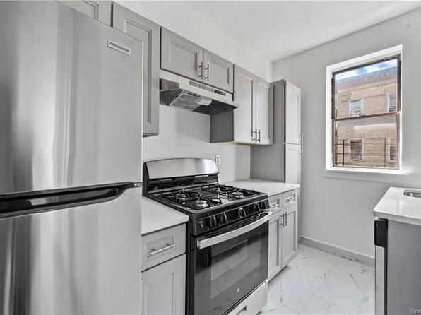 58 Bruce Ave, Yonkers, NY