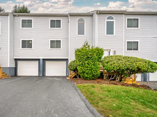 7 Midway Drive #7, Cromwell, CT 06416