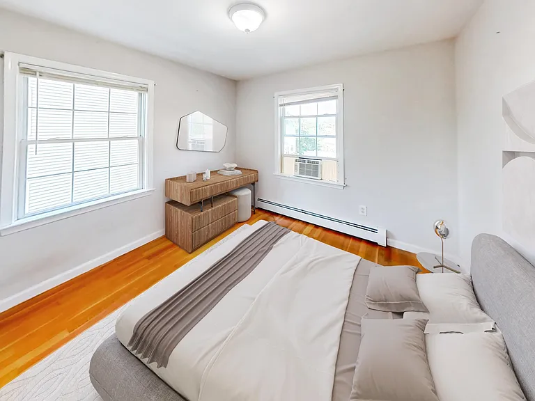 35 Juniper St #1 — Photo 6