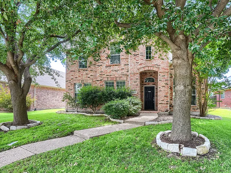 13955 Mill Town Dr — Photo 2