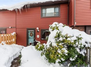 1271 Peppertree Dr, Derby, NY 14047