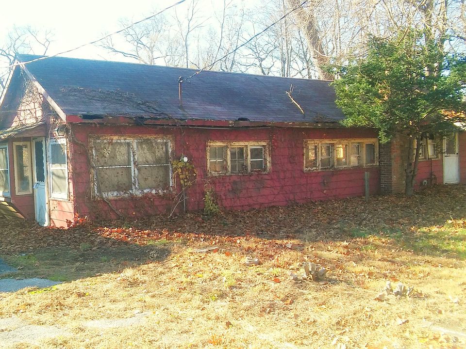 1st image of 4039 Park Ave