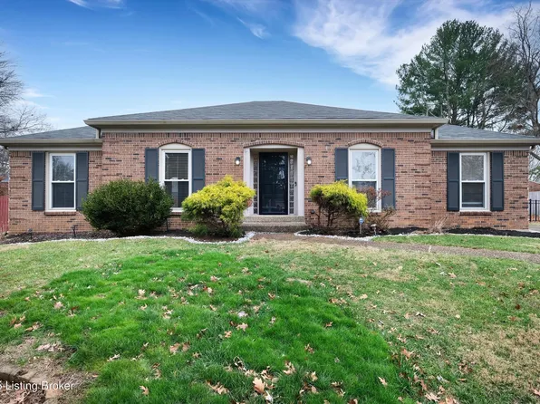 603 Armadale Pl, Douglass Hills, KY 40243