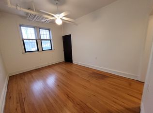 1202 W Eddy St, Chicago, IL 60657