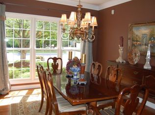 721 W Bennett Ct, Dunlap, IL 61525