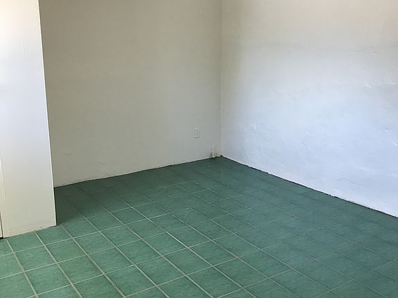 5th image of 3543 S Clark Ave #3545