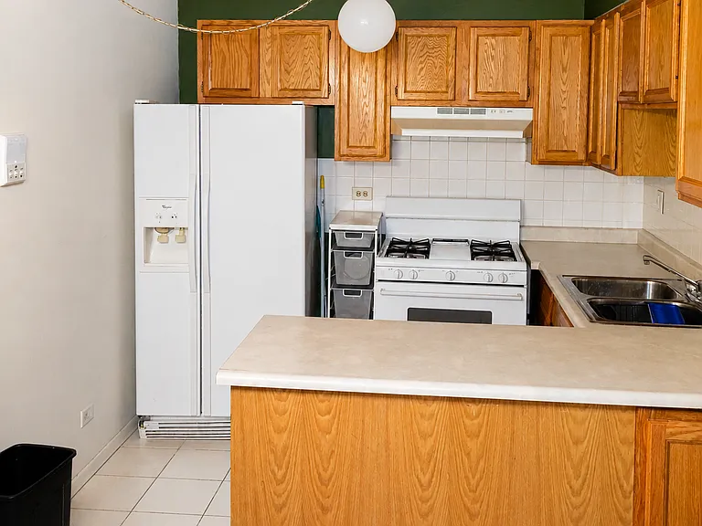 5S070 Pebblewood Ln #G12 — Photo 6