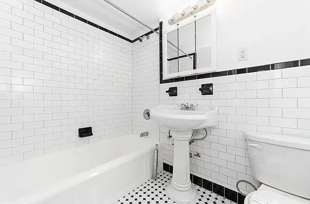 Rented by Bruma Realty LLC | media 5