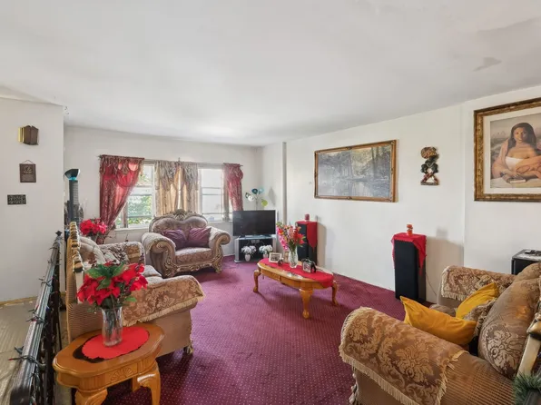 10560 Flatlands 2nd Street image 2 of 12