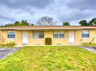 5621 NW 14th St, Lauderhill, FL 33313