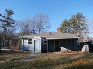 38 Sunset Dr, Taunton, MA 02780