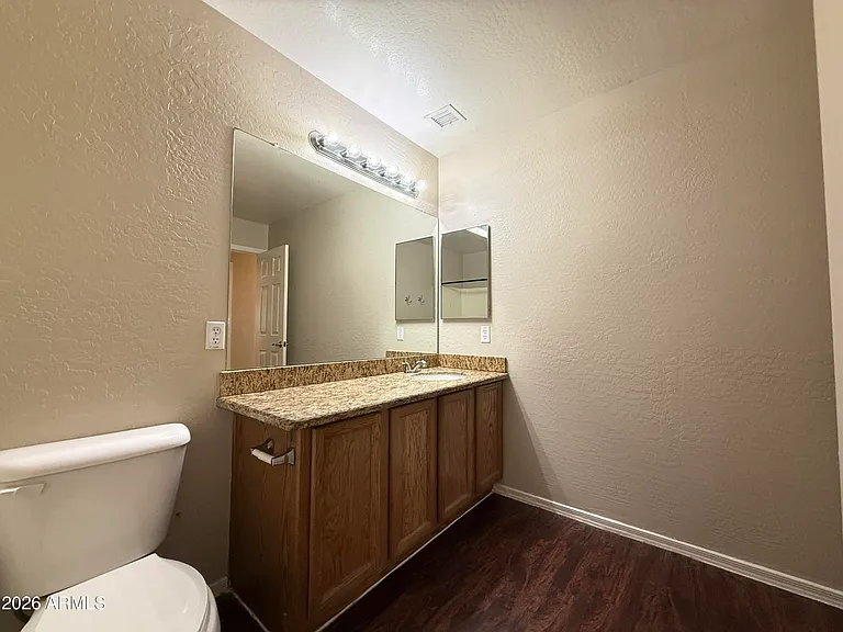2208 N 93rd Ln — Photo 19