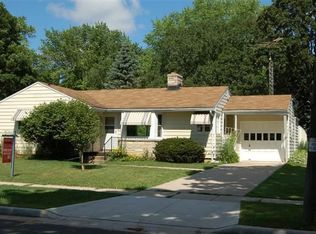 840 S Lewis St, Columbus, WI 53925