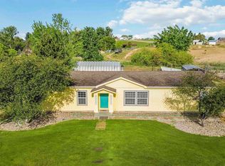 24827 Farmway Rd, Caldwell, ID 83607