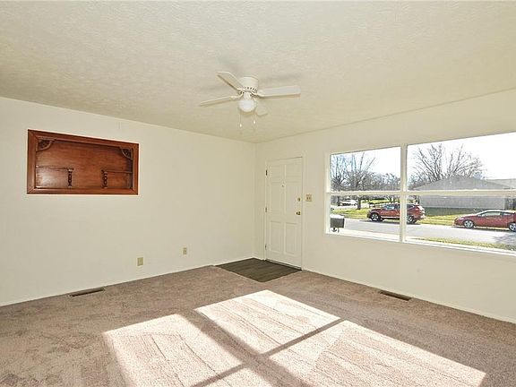 2nd image of 6620 E 52nd St