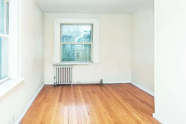 Rented by Arvik Group Real Estate | media 8