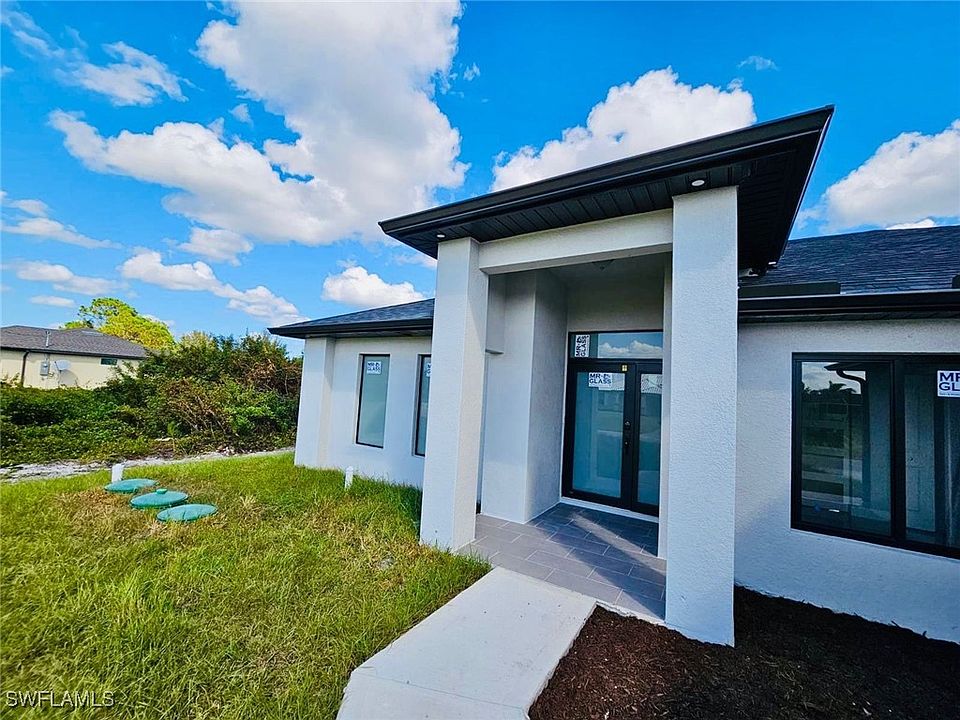 1st image of 426 Picturesque Ave