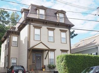 11 Sewall St, Marblehead, MA 01945