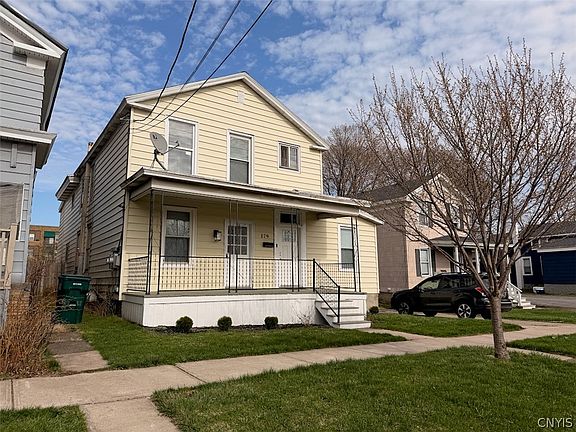 2nd image of 179 W 3rd St