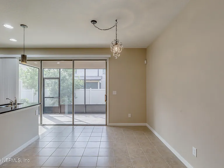7021 Buroak Ct — Photo 7