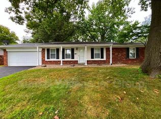 3863 Timberlake Dr, Swansea, IL 62226