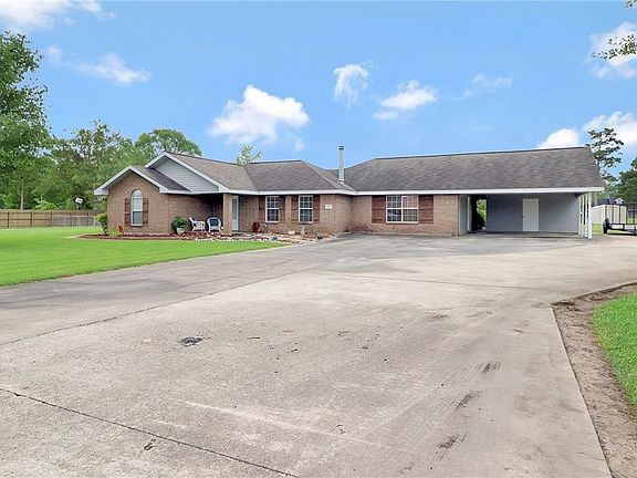 2nd image of 583 Augustine Dr