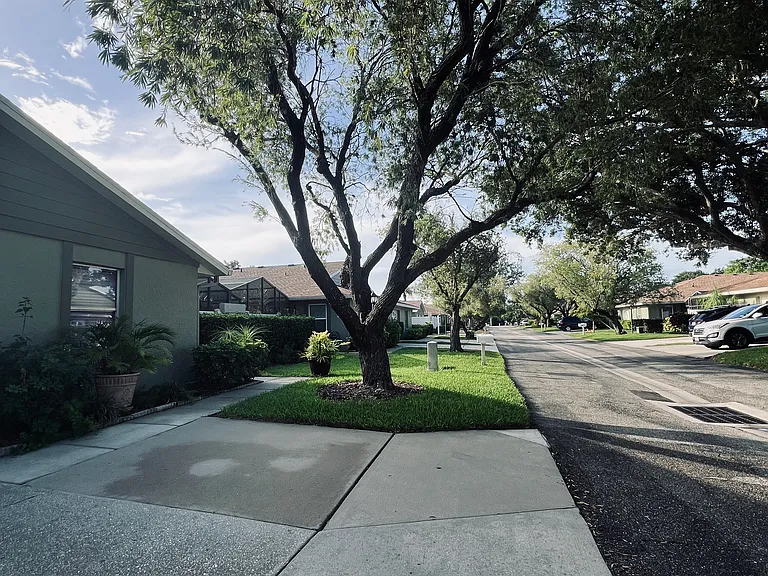 Private driveway with 2 parking spaces.