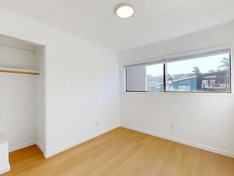 2031 Castro St #22 — Photo 8