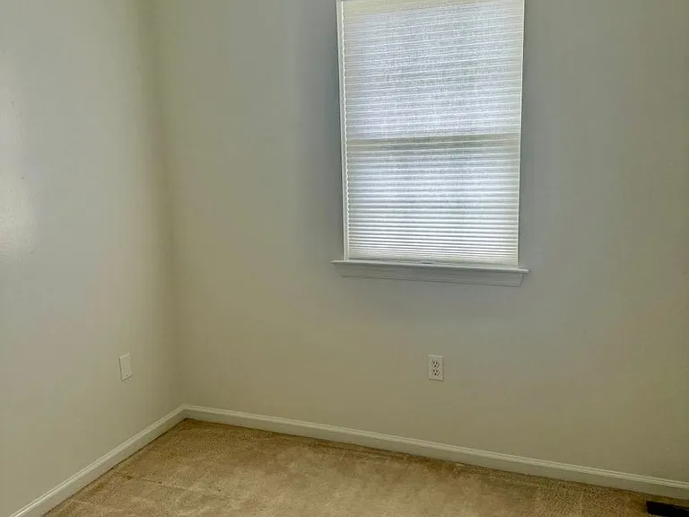 809 Rockwood Dr — Photo 14