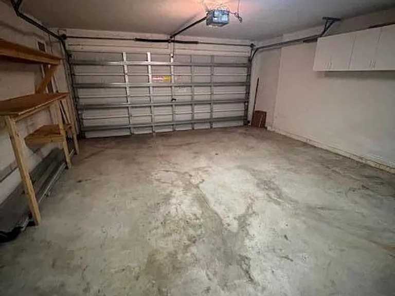 130 Newberry Ln — Photo 12