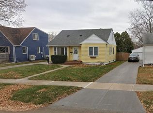 811 16th Ave NE, Rochester, MN 55906