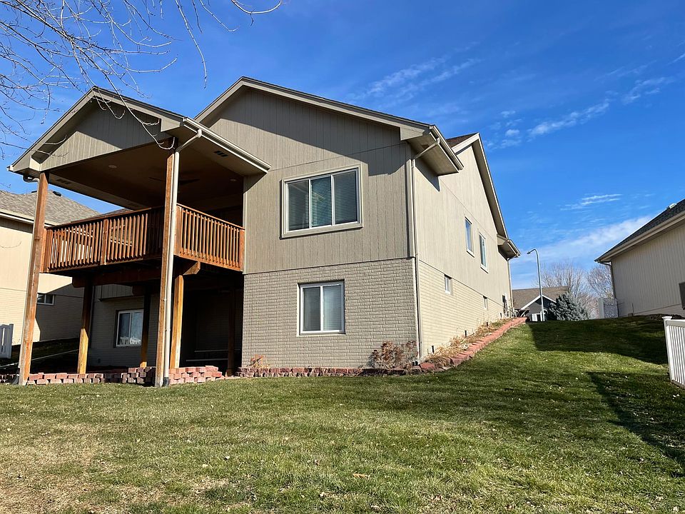 2nd image of 8802 S 100th St