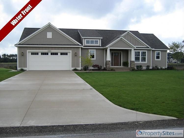 1st image of 12995 Acacia Dr