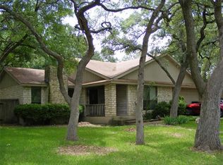 1100 Serenada Dr, Georgetown, TX 78628