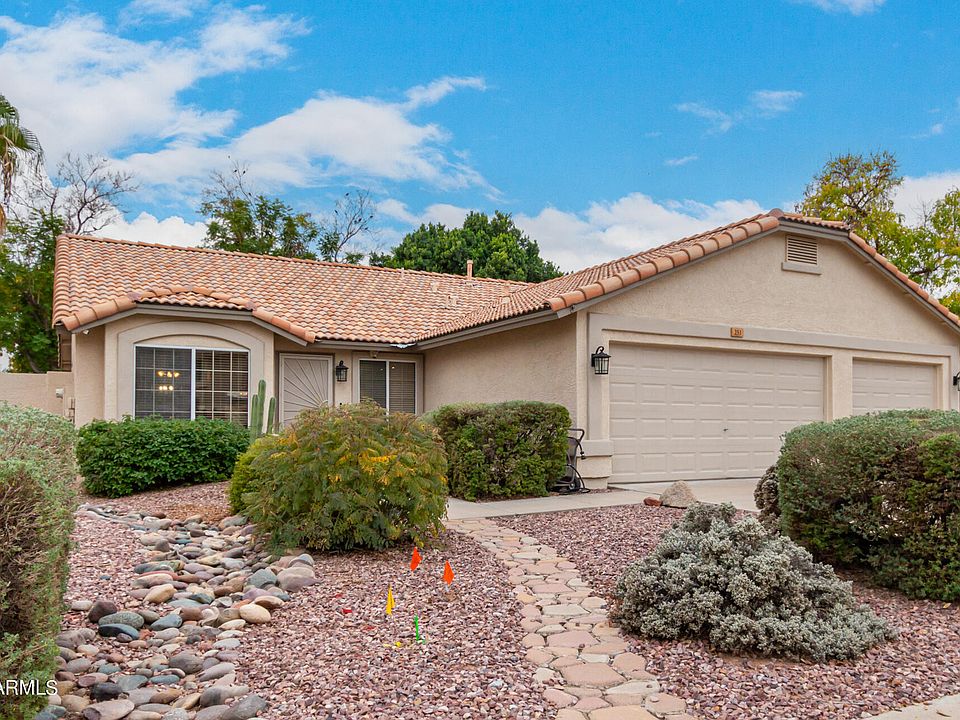 1st image of 251 E WINDSOR Drive