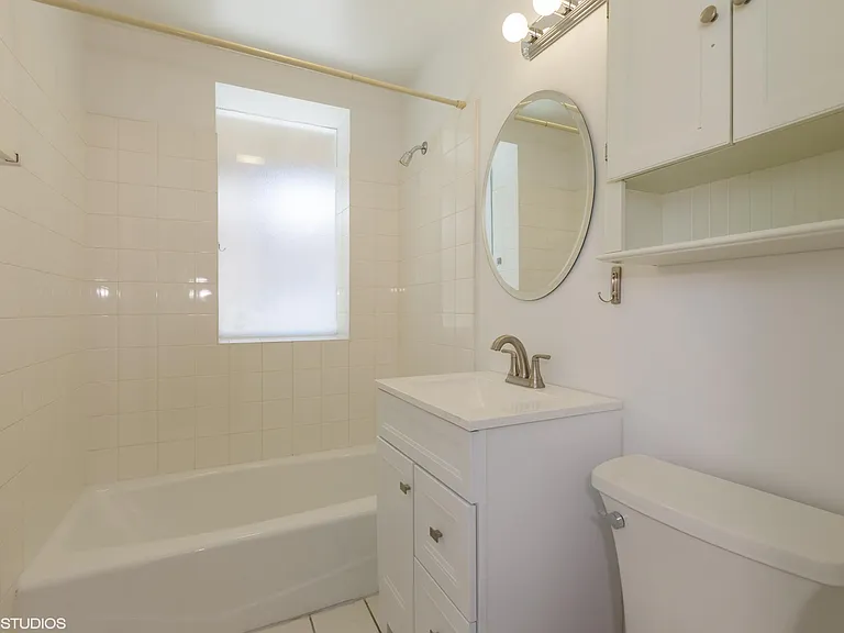 743 W Belden Ave #A — Photo 14
