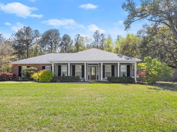 18120 Laura Lee Dr, Ponchatoula, LA 70454