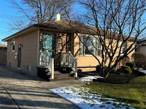 87 Colette Ave, Cheektowaga, NY 14227