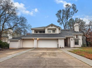 1672 Saint Andrews Dr, Redding, CA 96003