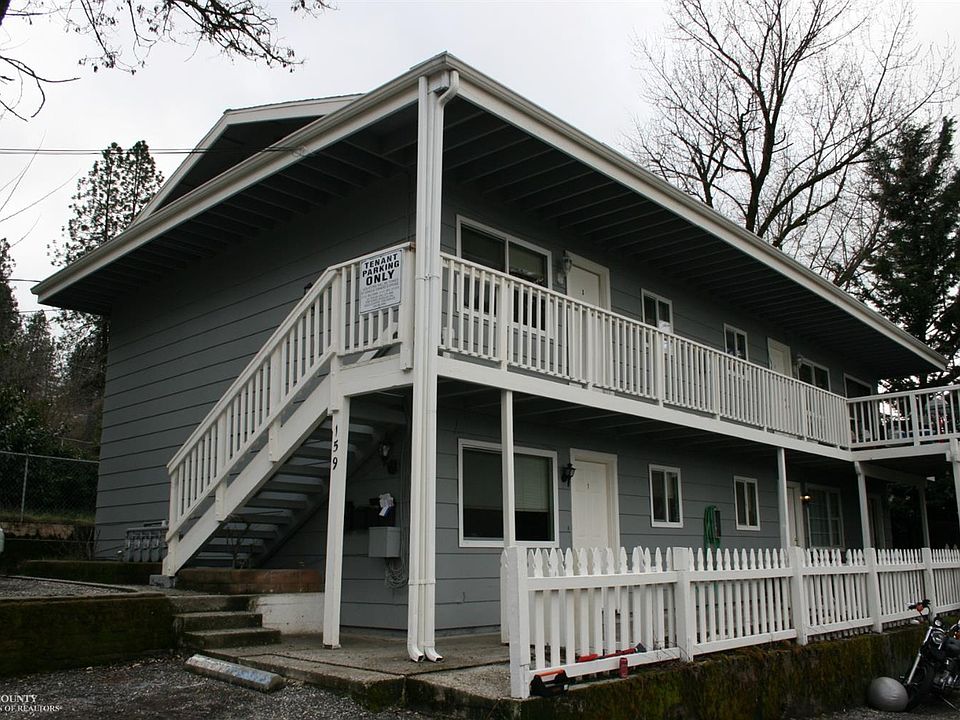 2nd image of 159 Lucas Ln