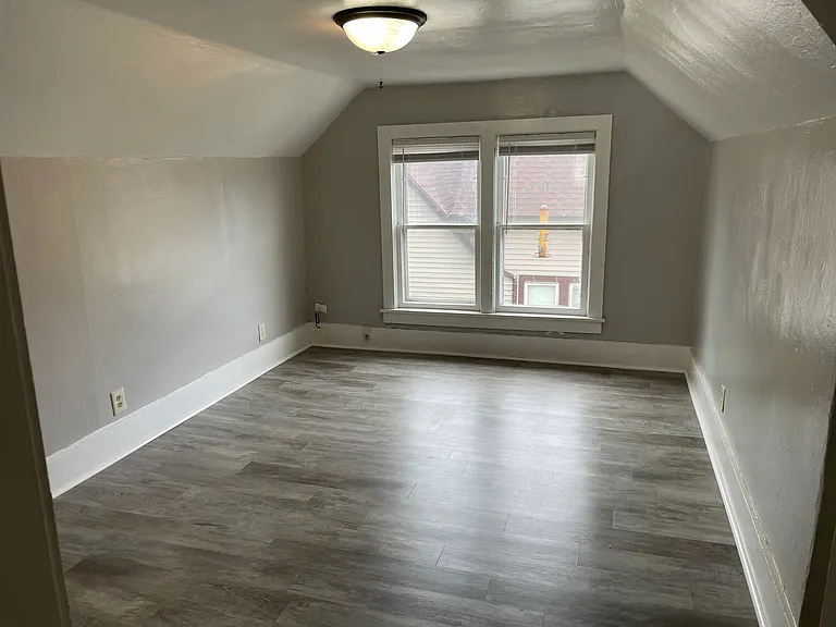 1211 1/2 Tennessee St #2 — Photo 2