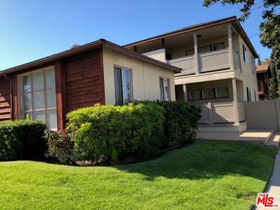 12701 Oxnard St, North Hollywood, CA, 91606
