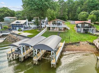918 Pinehaven Dr, New London, NC 28127