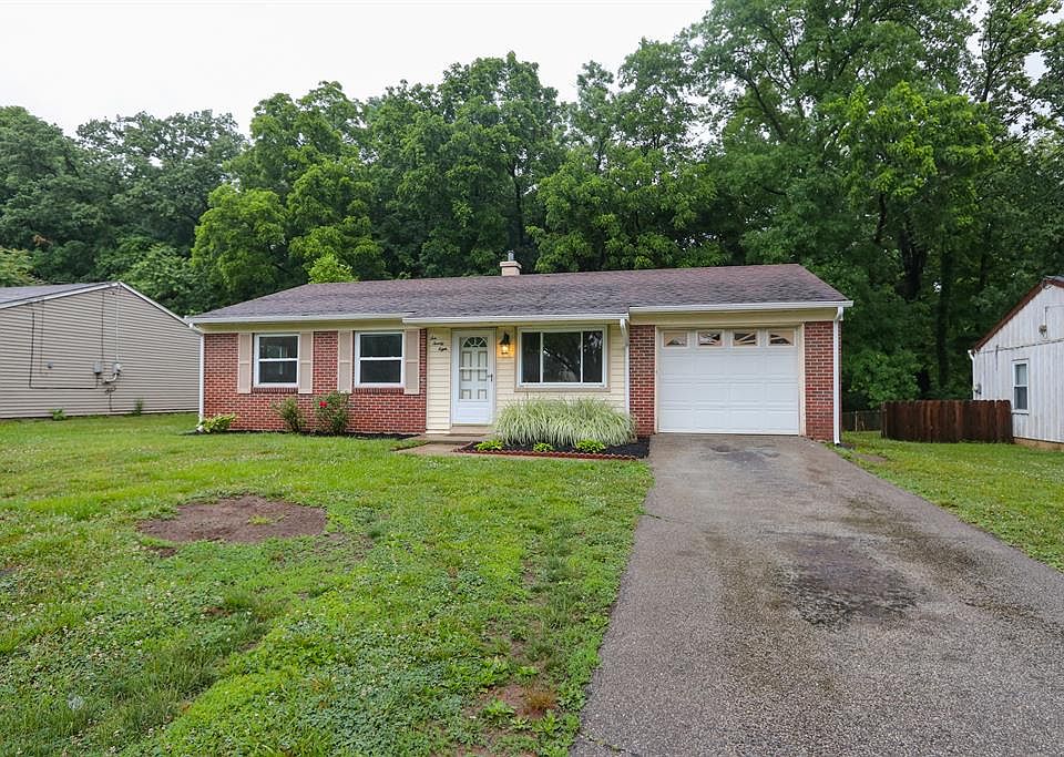 1st image of 628 Charwood Dr