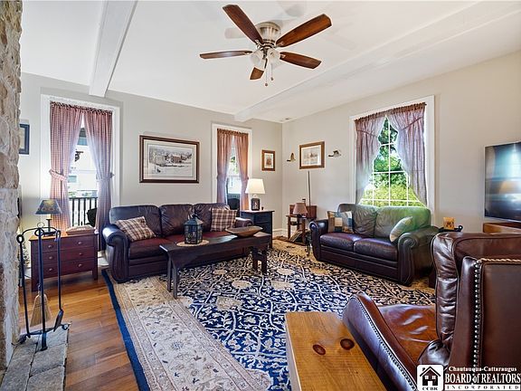 5th image of 33 Pennsylvania Ave