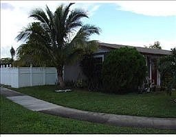 1st image of 7200 SW 4th St