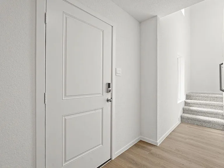 3036 Nori Shores Dr — Photo 2