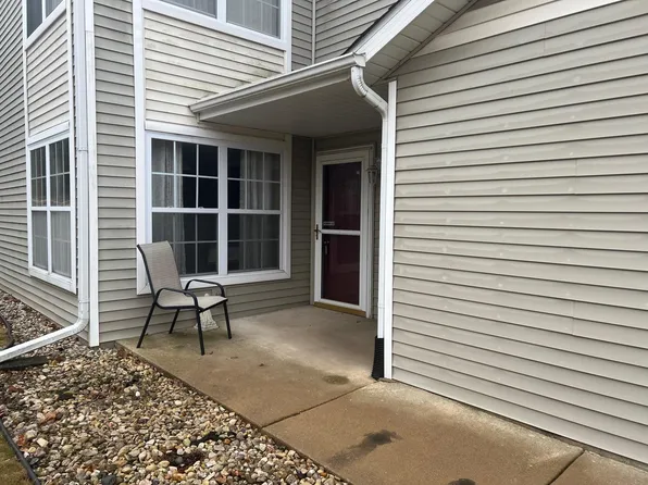 5037 Diane Ct, Rockford, IL 61108