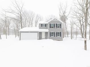 403 25th St, Gladstone, MI 49837