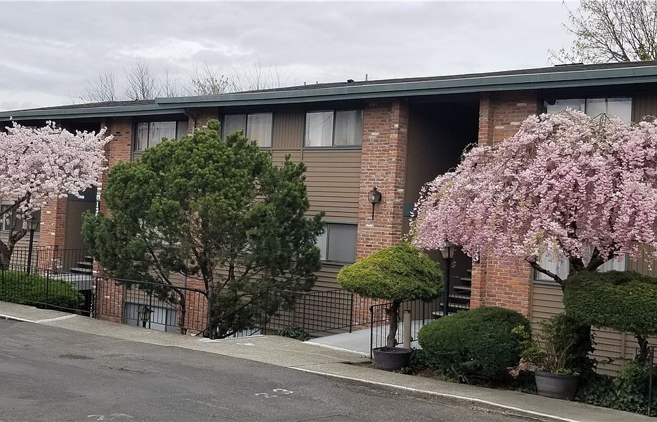 1st image of 13562 37th Ave S APT 32
